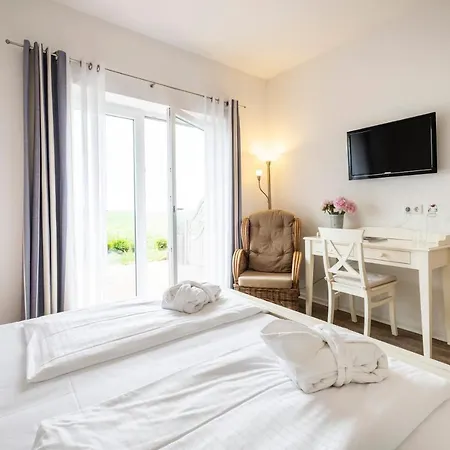 Hotel, Restaurant, Café Pharisäerhof - Nordseeurlaub Mit Hund 3* Nordstrand