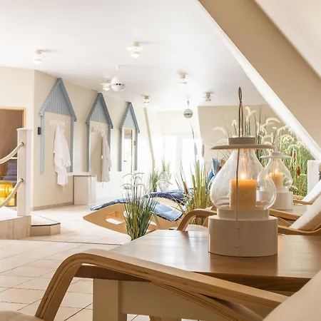 Hotel, Restaurant, Cafe Pharisaeerhof - Nordseeurlaub Mit Hund ノルトシュトラント