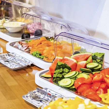 Hotel, Restaurant, Cafe Pharisaeerhof - Nordseeurlaub Mit Hund ノルトシュトラント