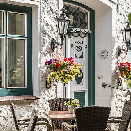 Hotel, Restaurant, Café Pharisäerhof - Nordseeurlaub Mit Hund Hotel 3*