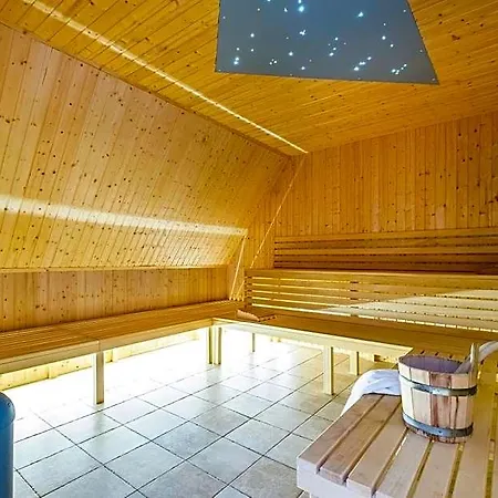 Pharisäerhof - Hundehotel Auf Mit Restaurant Und Café 3*