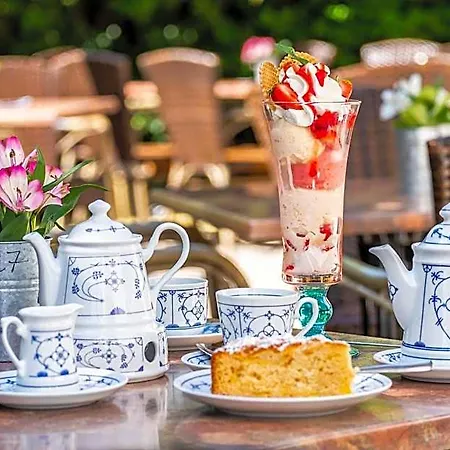 Pharisäerhof - Hundehotel Auf Mit Restaurant Und Café Hotel