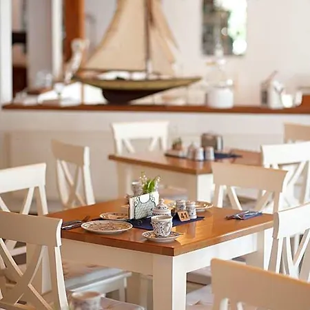 Pharisaeerhof - Hundehotel Auf Mit Restaurant Und Cafe 호텔 노드스트랜드