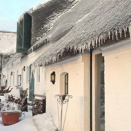 Hotel Hotel Pharisäerhof - DAS Hundehotel auf Nordstrand mit Restaurant und Café 3*