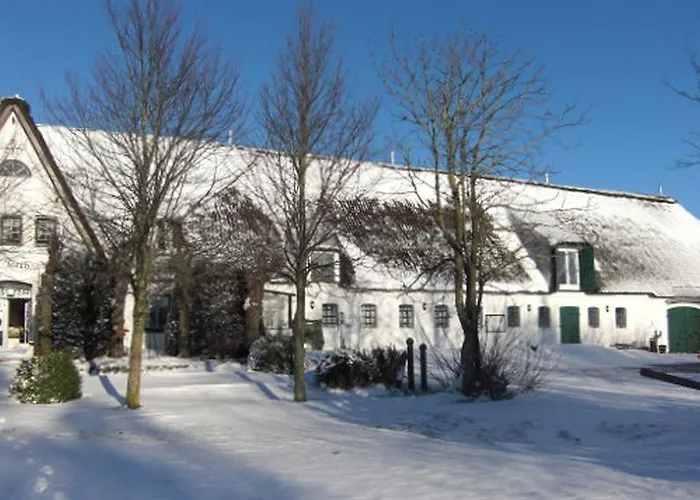 Hotel Hotel, Restaurant, Café Pharisäerhof - Nordseeurlaub Mit Hund Nordstrand